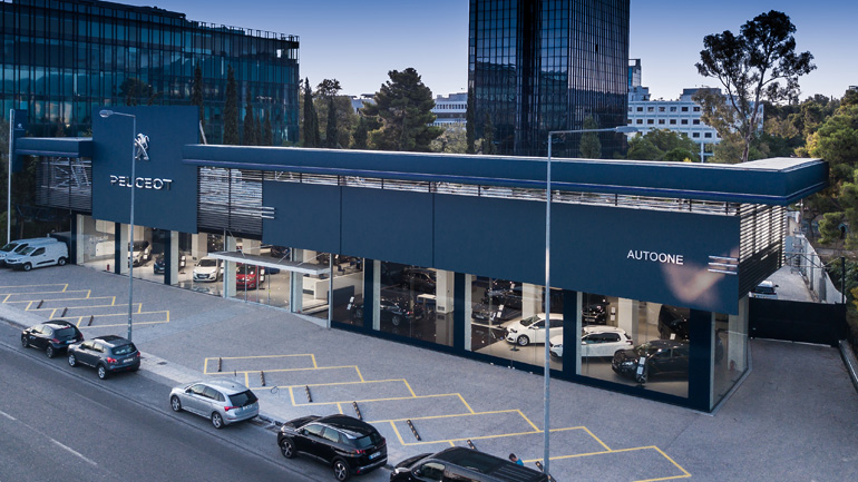 Στη λεωφόρο Κηφισίας η νέα υπερσύγχρονη κάθετη μονάδα Peugeot